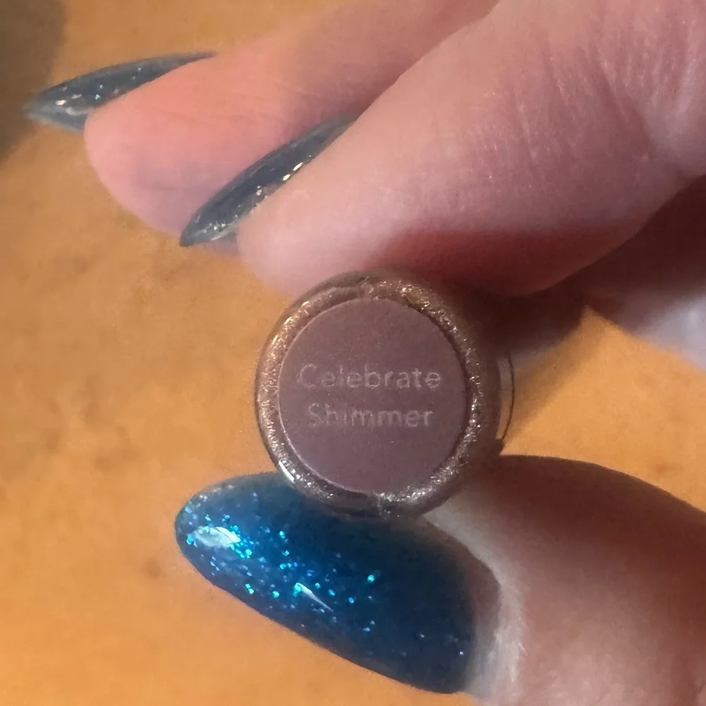 Celebrate  Shimmer shadowsense